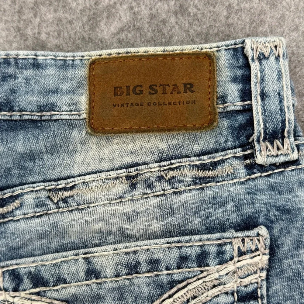 Big Star Liv Acid Wash Denim Shorts Light Blue Distressed Low Rise Womens 29